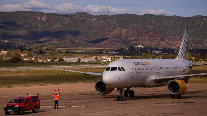 Vueling mantendrá la ruta Córdoba-Barcelona, pero reducirá vuelos en noviembre y la pausará en enero