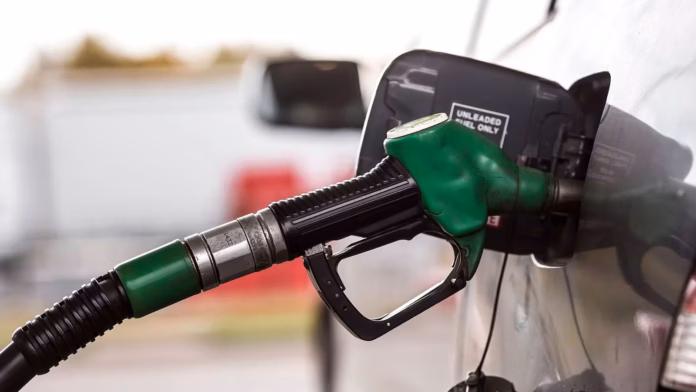 Sheinbaum prolonga el pacto de precios de combustibles mientras crece el costo fiscal de la contención