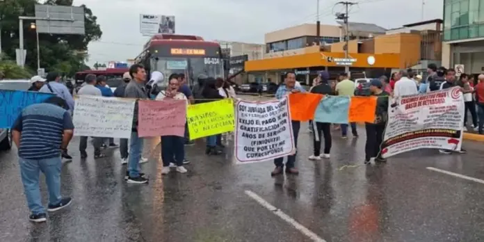 Jubilados del Cobao elevan presión por finiquitos pendientes desde 2024